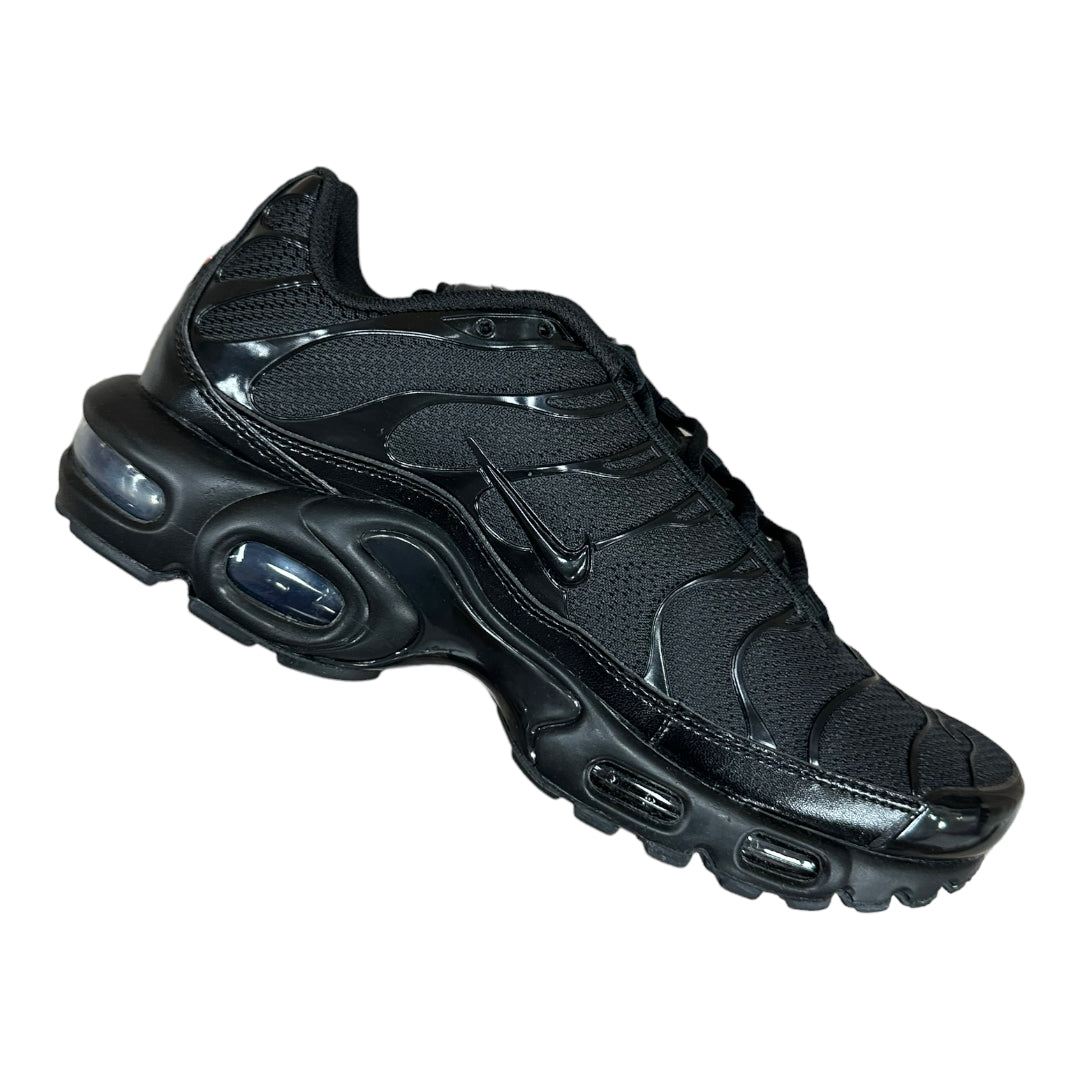Nike Air Max Plus Triple Black
