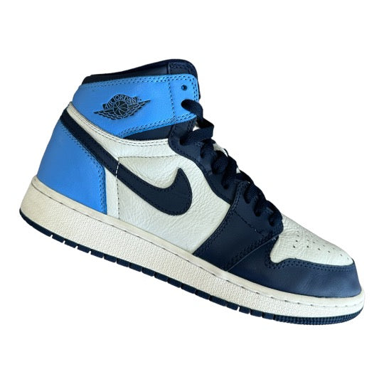 Jordan 1 Retro High Obsidian UNC