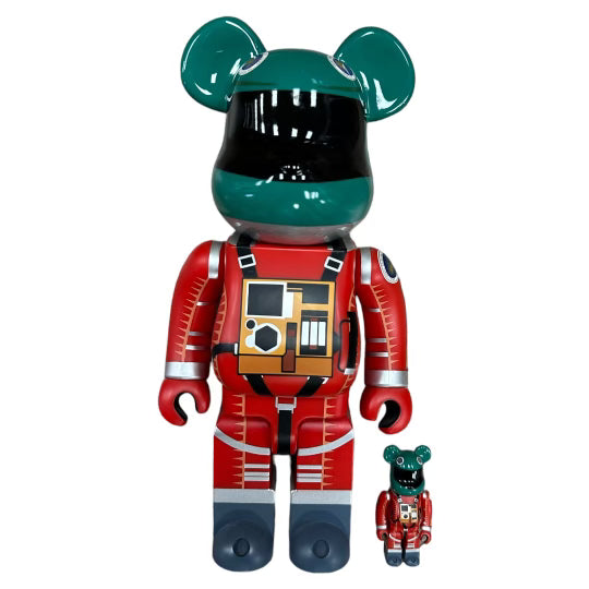 Bearbrick x 2001: A Space Odyssey Space Suit Green Helmet Orange Suit 100% & 400%